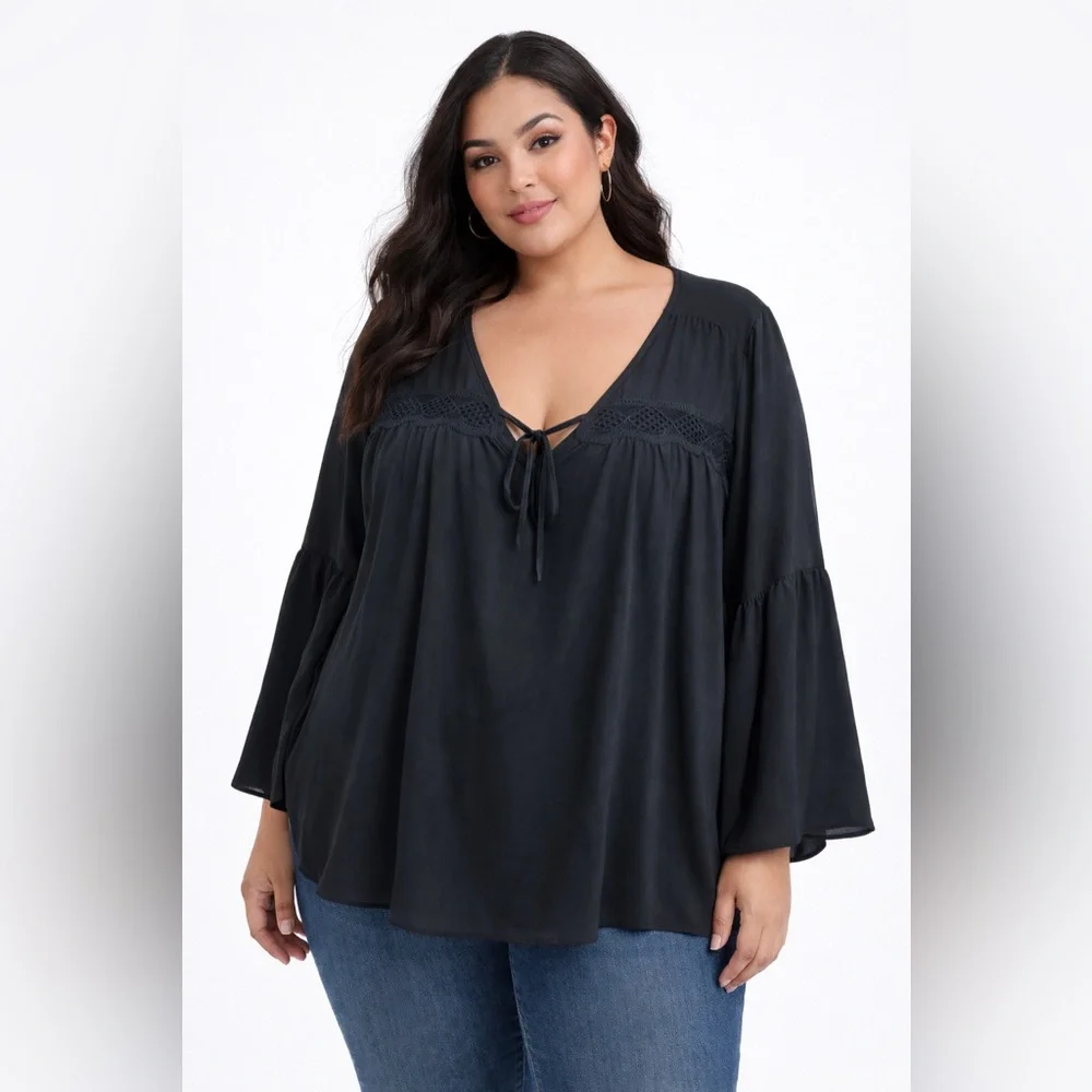 Torrid pheasant style black blouse w/lace trim detail size 3X - Picture 1 of 4